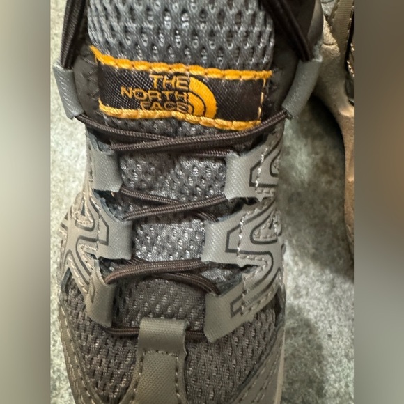 The North Face Kids' Gray and Orange Shoes - Picture 2 of 8